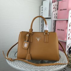 Prada Leather Handbag 2970 Brown