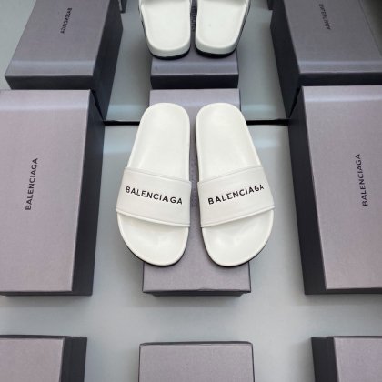 Balenciaga flat shoes lambskin white