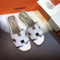 Hermes Flats Epsom Leather Sandals White Size 35-40